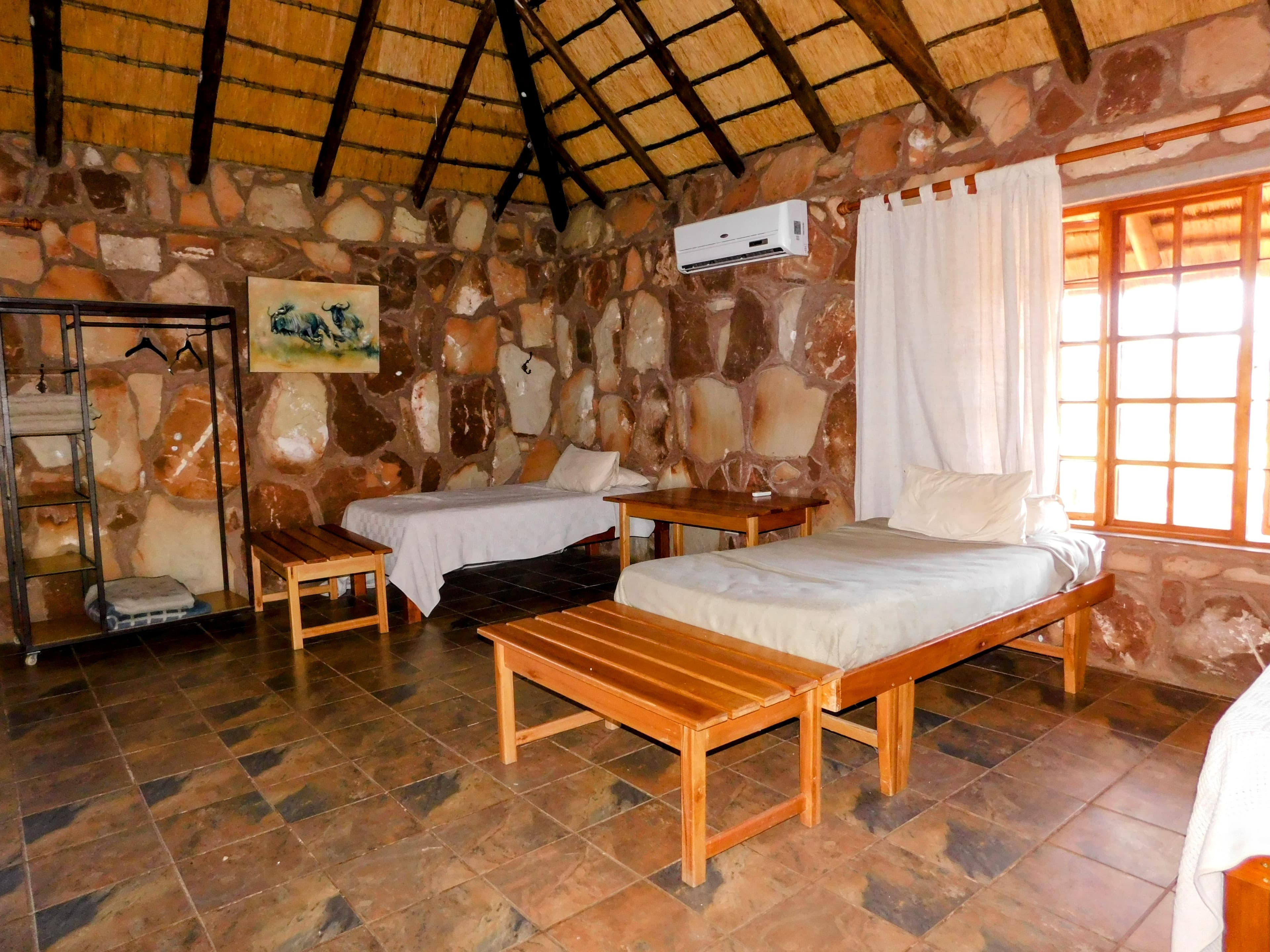 Room 2 - Tranquil Bush Retreat with Shared Veranda